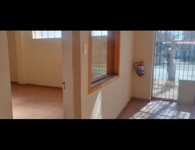 172M² BUSINESS TO LET IN BENONI CENTRAL
